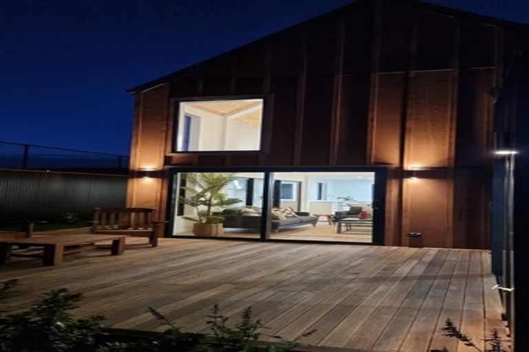 Photo of property in 145b Cook Street, West End, Palmerston North, 4410