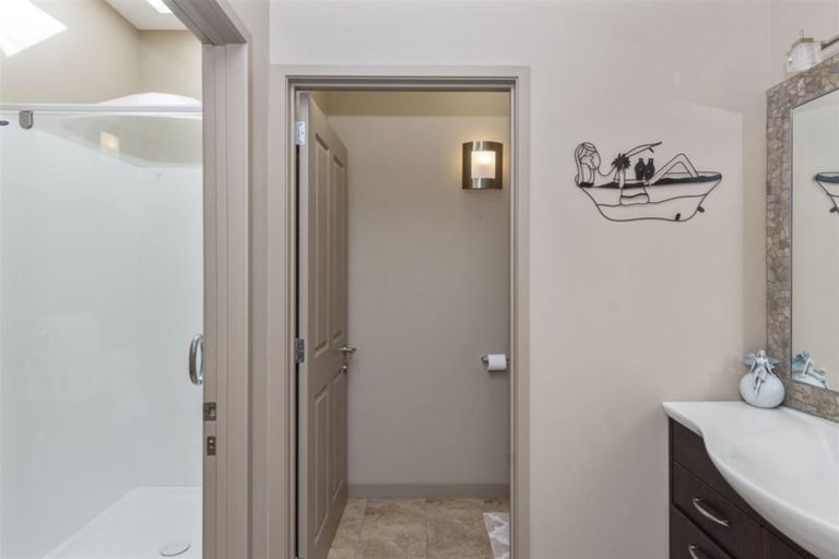 Photo of property in 20 Hansard Place, Bethlehem, Tauranga, 3110