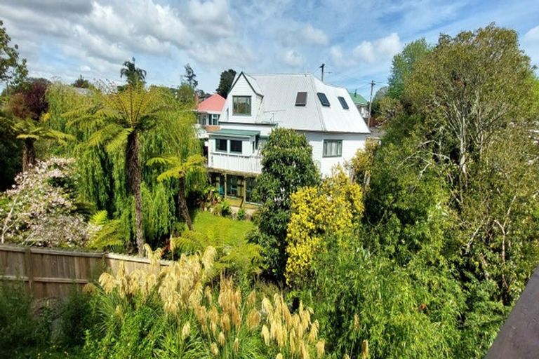 Photo of property in 8/10 Rimu Street, New Lynn, Auckland, 0600