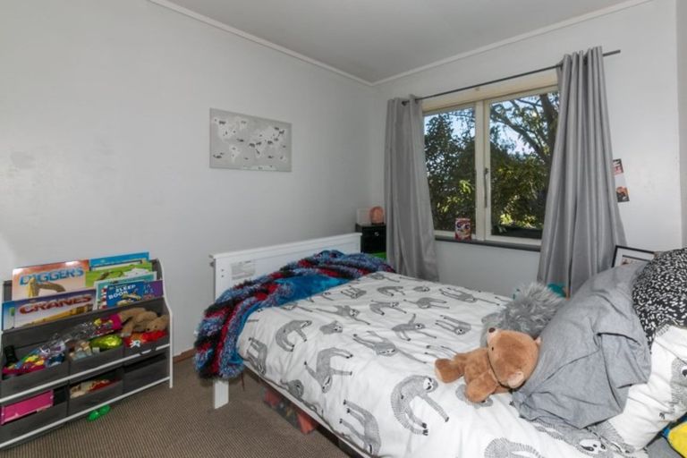 Photo of property in 18 Wynyard Crescent, Tamatea, Napier, 4112
