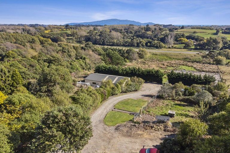 Photo of property in 240 Huia Street, Waikanae, 5391