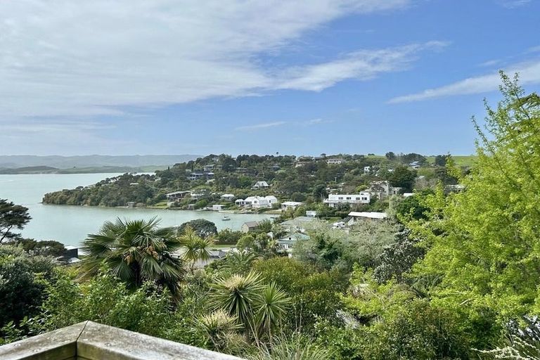 Photo of property in 19 Bay View Road, Raglan, 3225