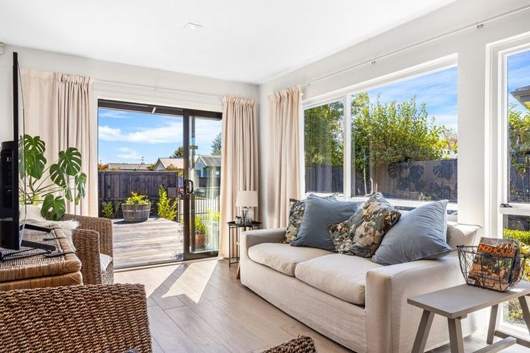 Photo of property in 1/98 Perry Street, Papanui, Christchurch, 8053