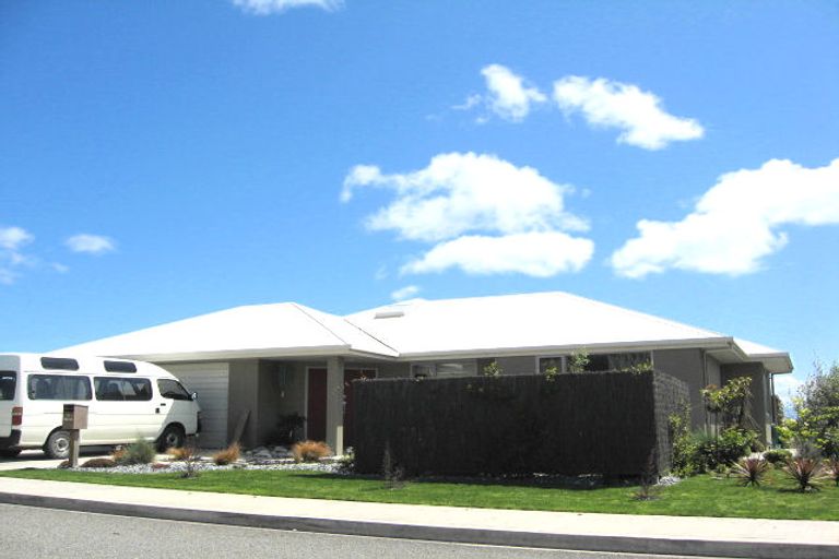 Photo of property in 81 Fergusson Street, Stoke, Nelson, 7011