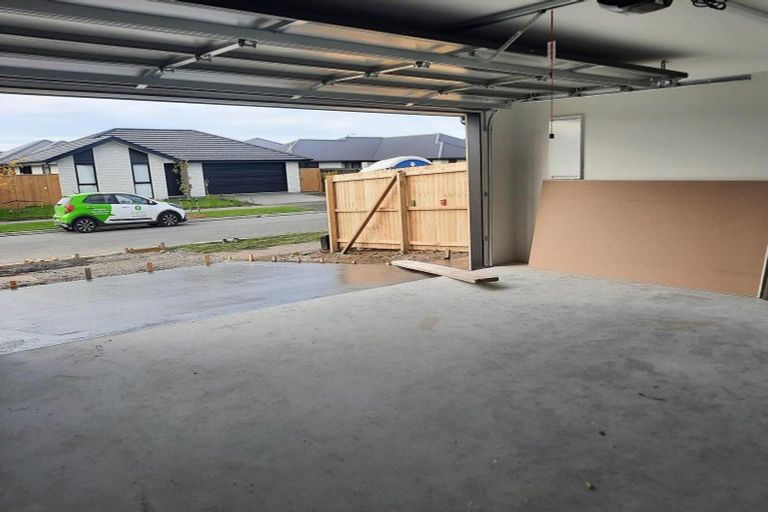 Photo of property in 5 Selfe Crescent, Burwood, Christchurch, 8083