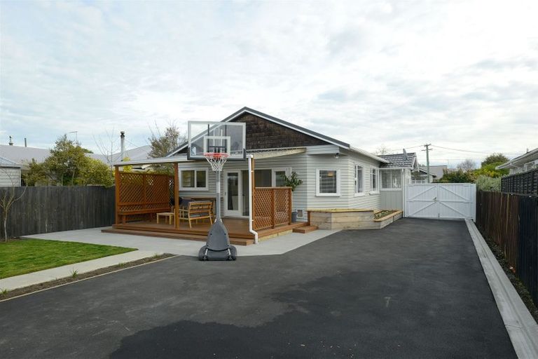 Photo of property in 38 Lindsay Street, St Albans, Christchurch, 8014