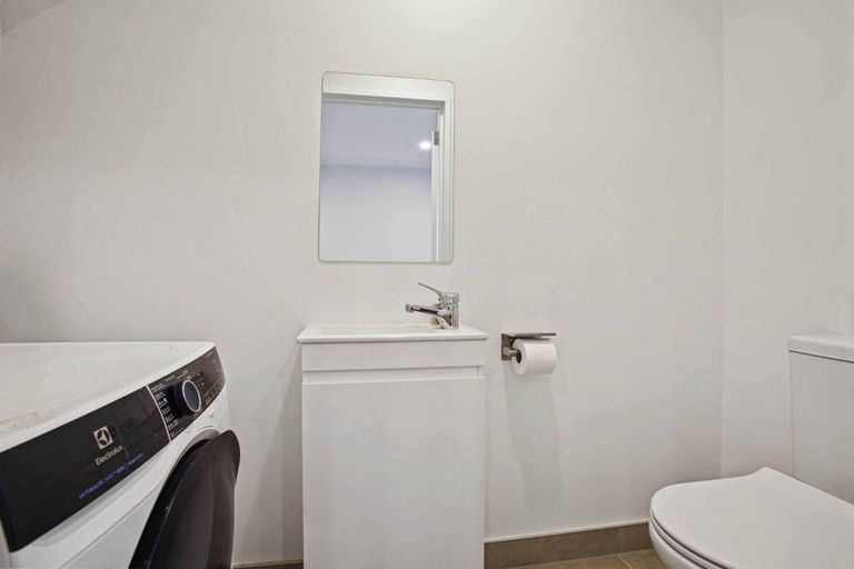 Photo of property in 28 Ivy Nola Way, Henderson, Auckland, 0612