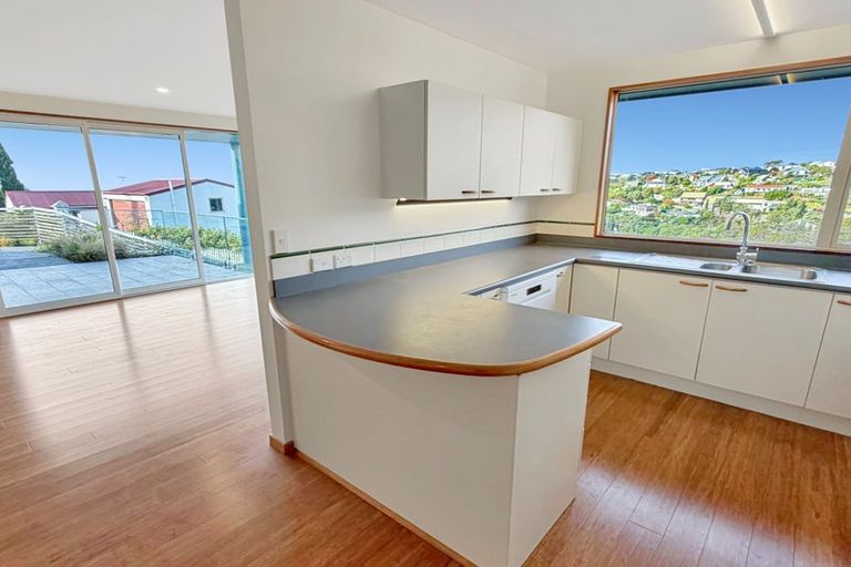 Photo of property in 88 Mount Pleasant Road, Mount Pleasant, Christchurch, 8081
