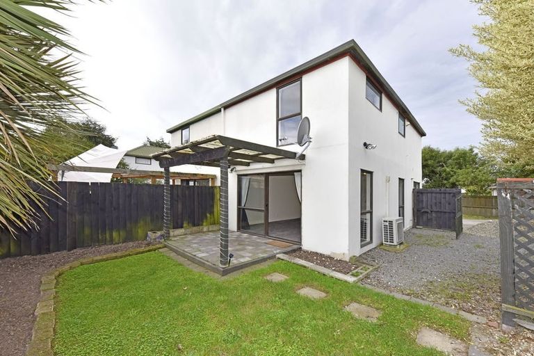 Photo of property in 6/96 Poulson Street, Addington, Christchurch, 8024