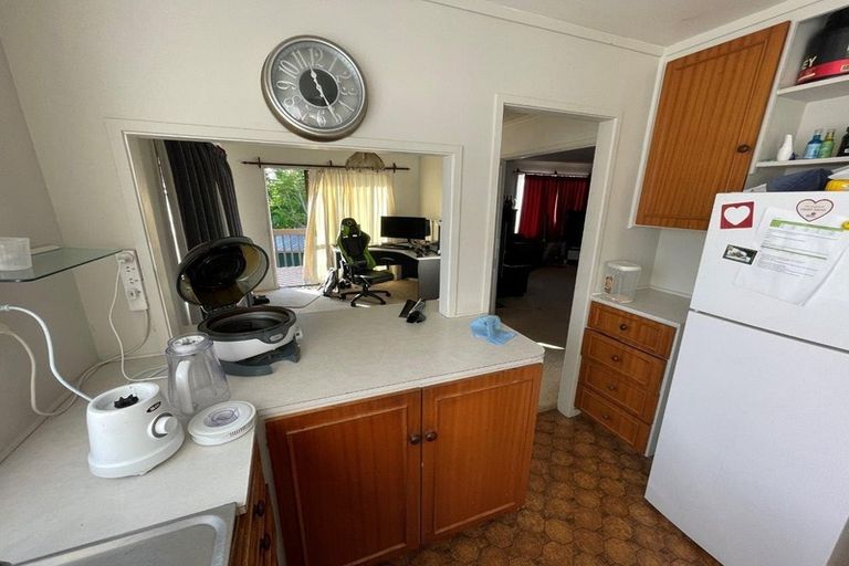 Photo of property in 45 Murvale Drive, Bucklands Beach, Auckland, 2014