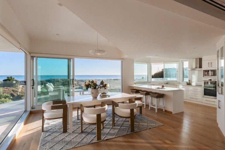 Photo of property in 233c Oceanbeach Road, Mount Maunganui, 3116