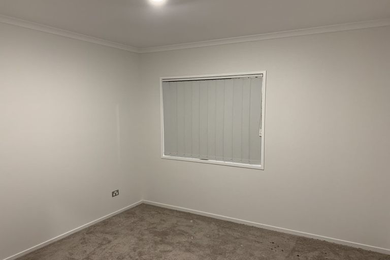 Photo of property in 45 Makora Road, Massey, Auckland, 0614