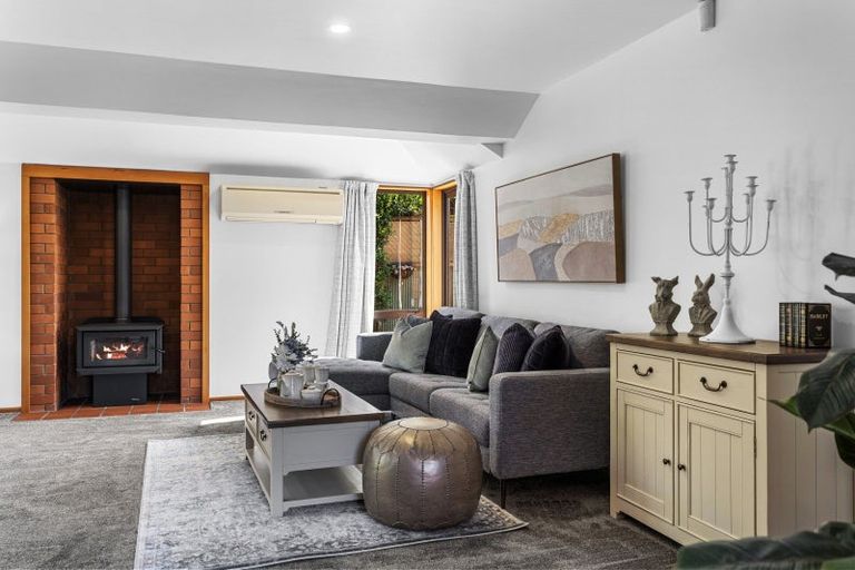 Photo of property in 51 Good Street, Rangiora, 7400