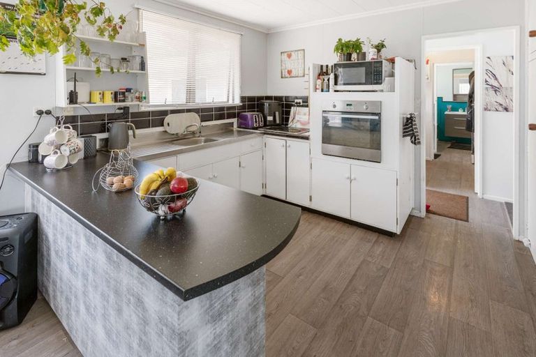 Photo of property in 9 Engles Road, Shannon, 4821