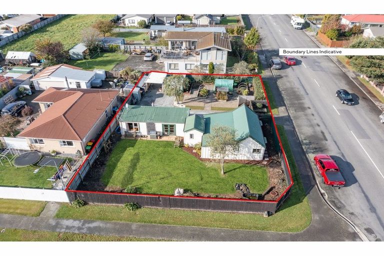 Photo of property in 136 Ohoka Road, Kaiapoi, 7630