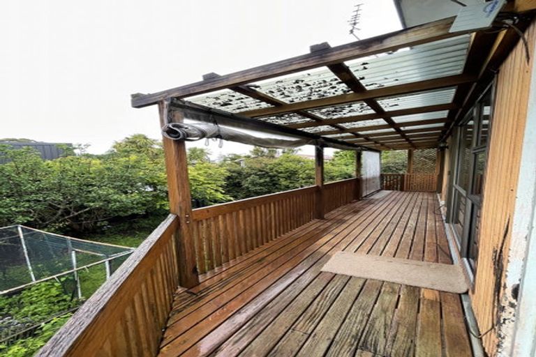 Photo of property in 5 Croydon Road, New Lynn, Auckland, 0600