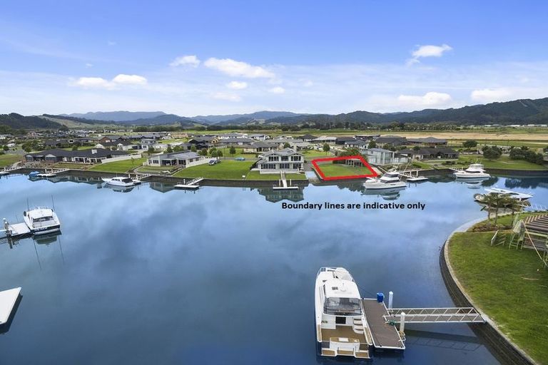 Photo of property in 5 Leeward Drive, Whitianga, 3510