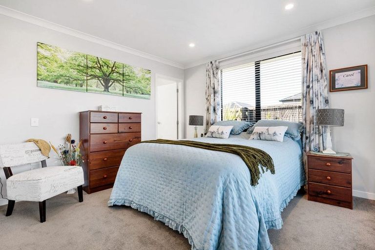 Photo of property in 12 Ruru Street, Cambridge, 3434