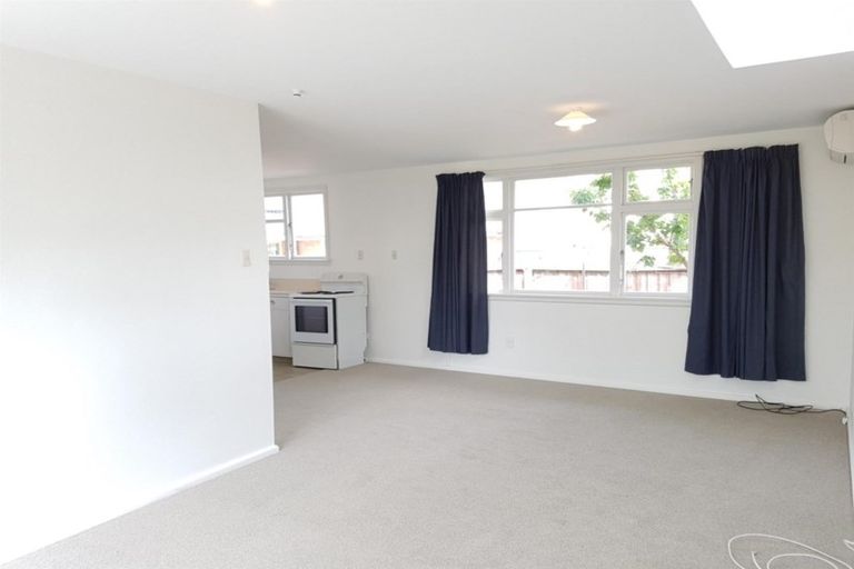 Photo of property in 4/614 Hereford Street, Linwood, Christchurch, 8011