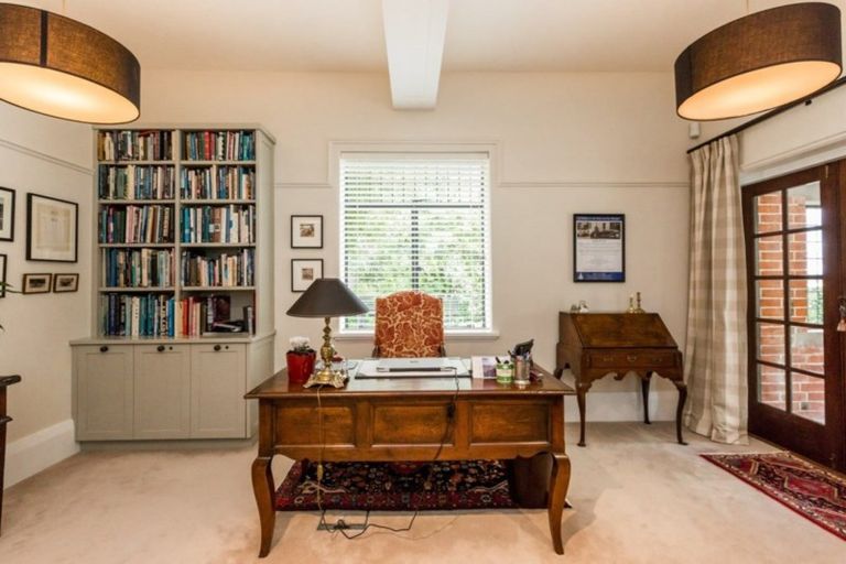 Photo of property in 36 Breadalbane Road, Havelock North, 4130