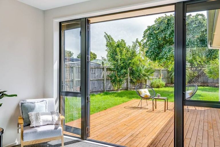 Photo of property in 6 Joe Burns Place, Wigram, Christchurch, 8042