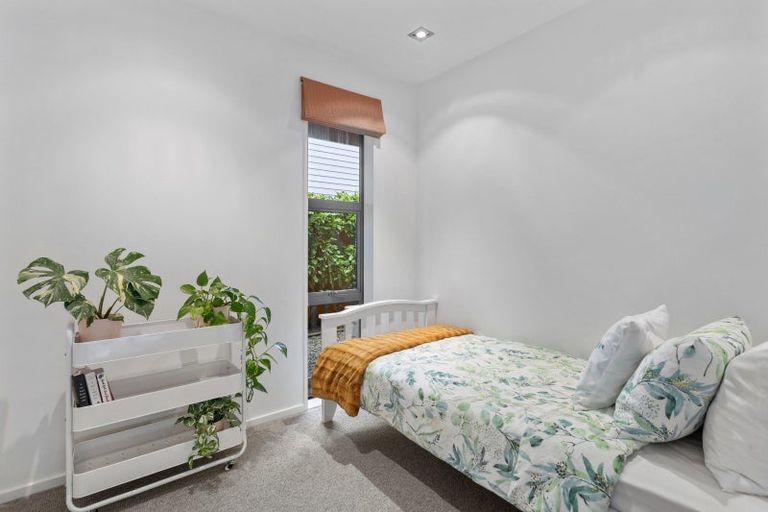 Photo of property in 3 Riverwood Boulevard, Redwood, Christchurch, 8051