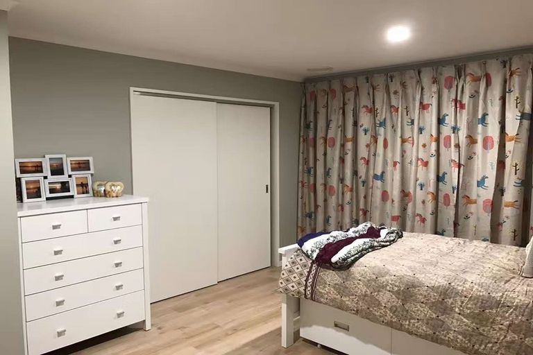 Photo of property in 23 Fitzwilliam Drive, Torbay, Auckland, 0630