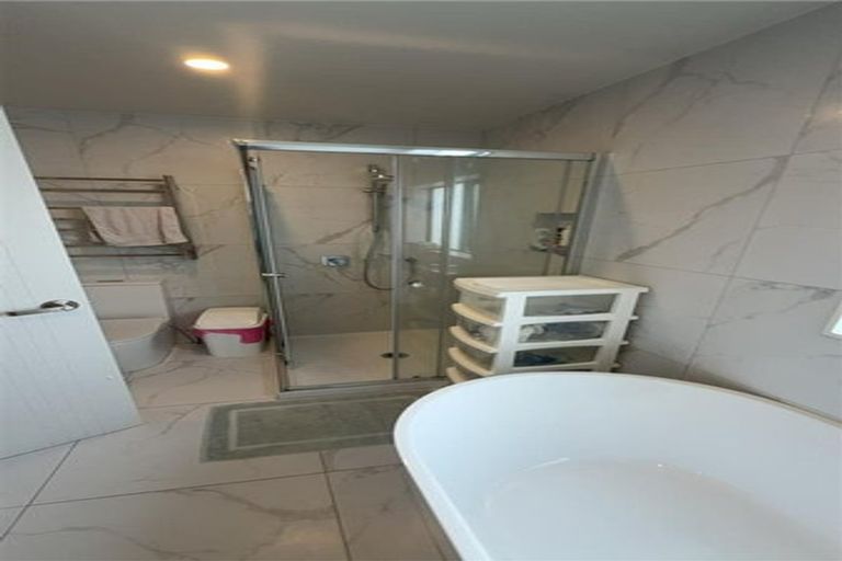 Photo of property in 16 Kapehu Road, Silverdale, 0932