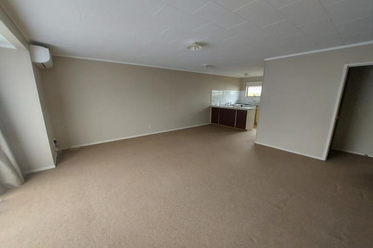Photo of property in 17 Manse Street, Regent, Whangarei, 0112