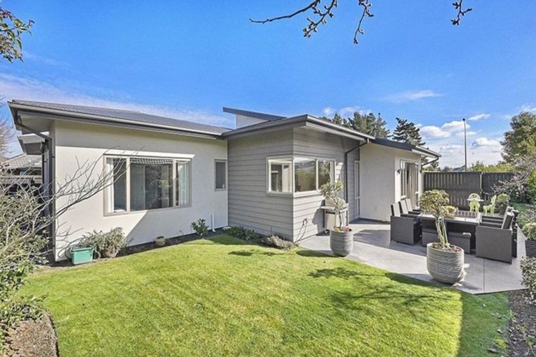 Photo of property in 44 Lamorna Road, Parklands, Christchurch, 8083