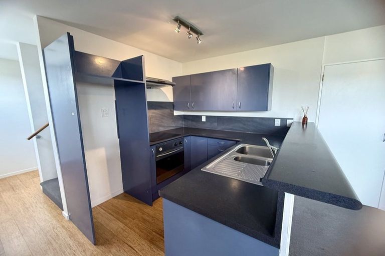 Photo of property in 22 Heywood Terrace, Richmond, Christchurch, 8013