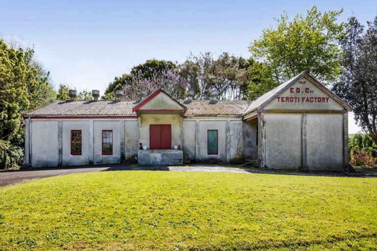 Photo of property in 252 Boylan Road, Te Roti, Hawera, 4673