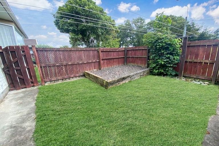 Photo of property in 46 Prestons Road, Redwood, Christchurch, 8051