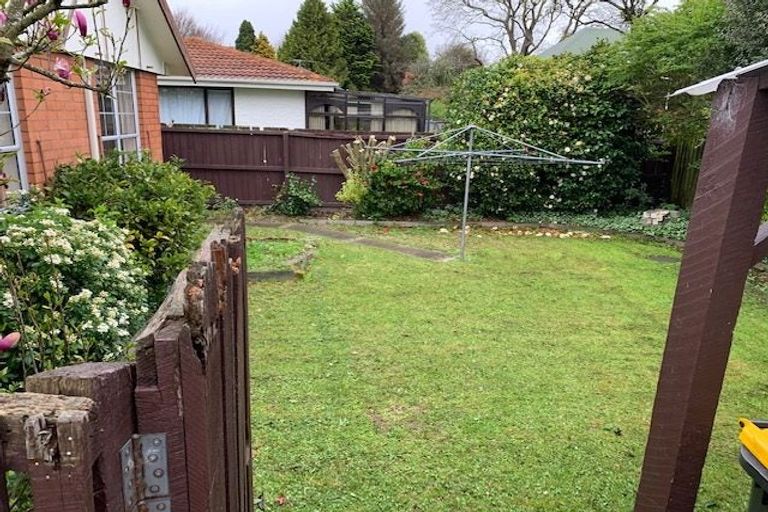 Photo of property in 17 Resolution Place, Bryndwr, Christchurch, 8053