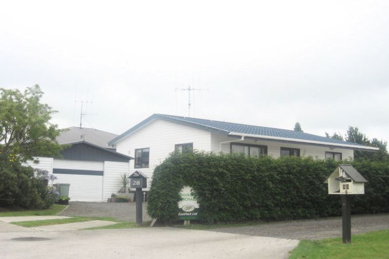 Photo of property in 28 Princess Street, Te Puke, 3119