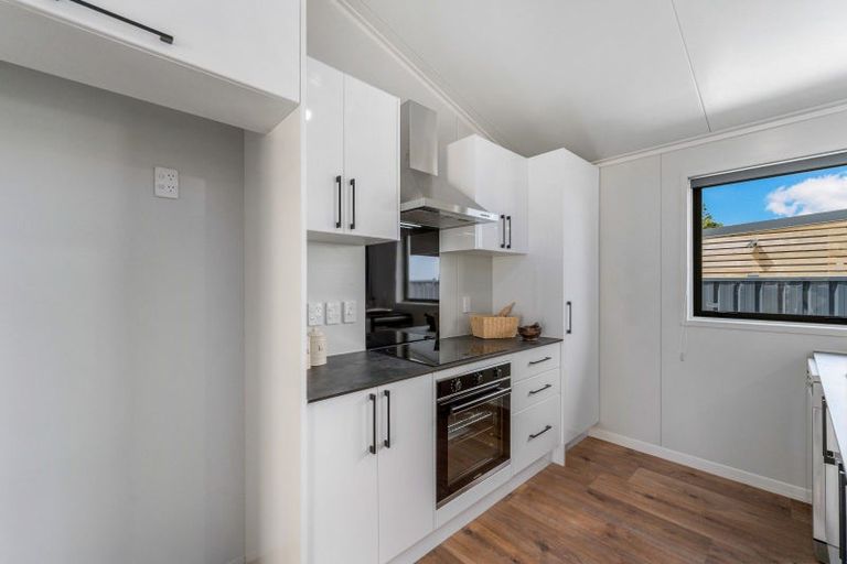 Photo of property in 2 Matipo Street, Tokomaru, 4474