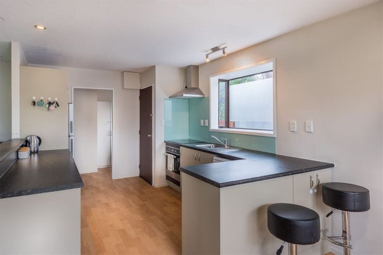 Photo of property in 4 Magenta Place, Broomfield, Christchurch, 8042