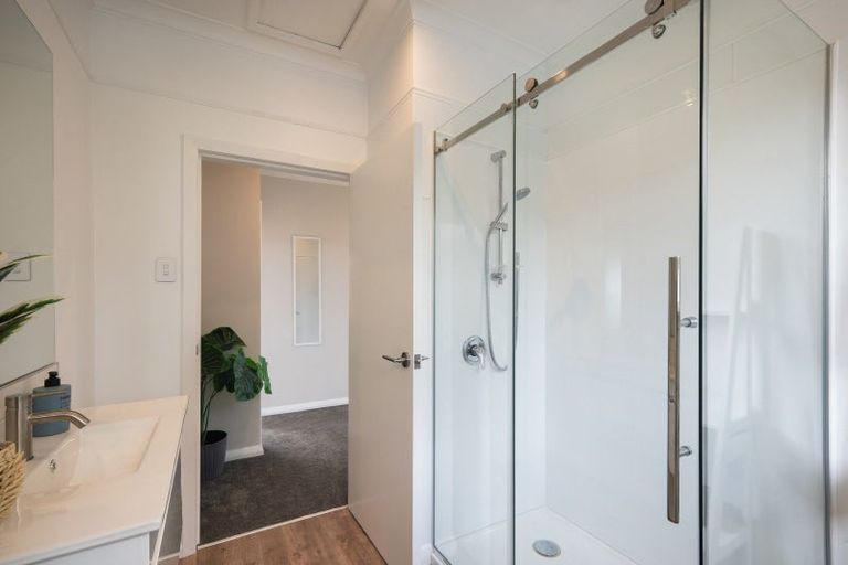 Photo of property in 30 Graham Street, Levin, 5510