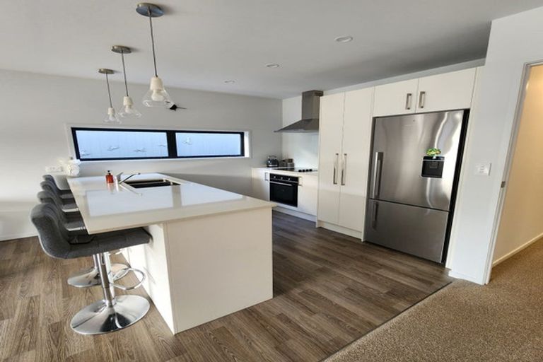 Photo of property in 6 Paddock Lane, Pukekohe, 2120