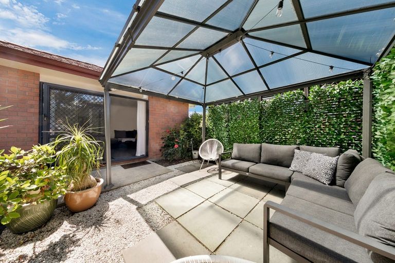 Photo of property in 63 Claverdon Drive, Massey, Auckland, 0614