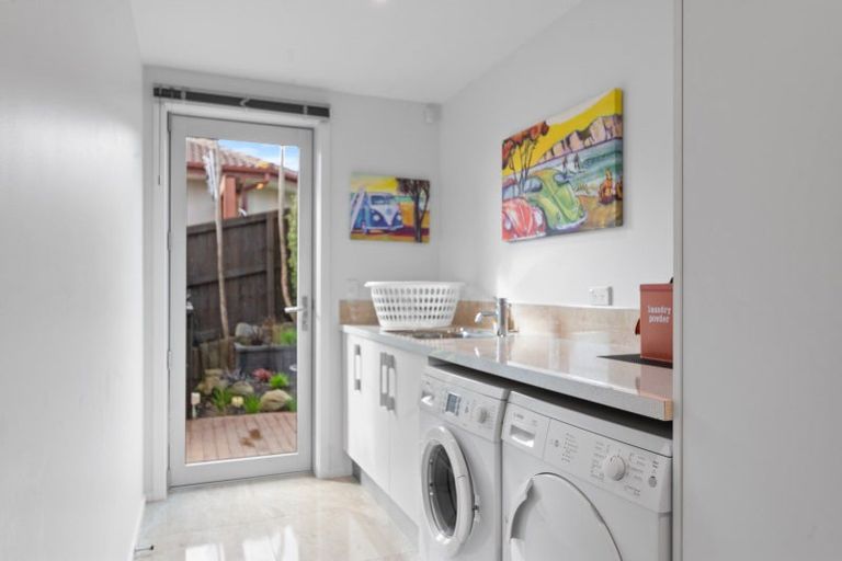 Photo of property in 47 James Drive, Diamond Harbour,  8971