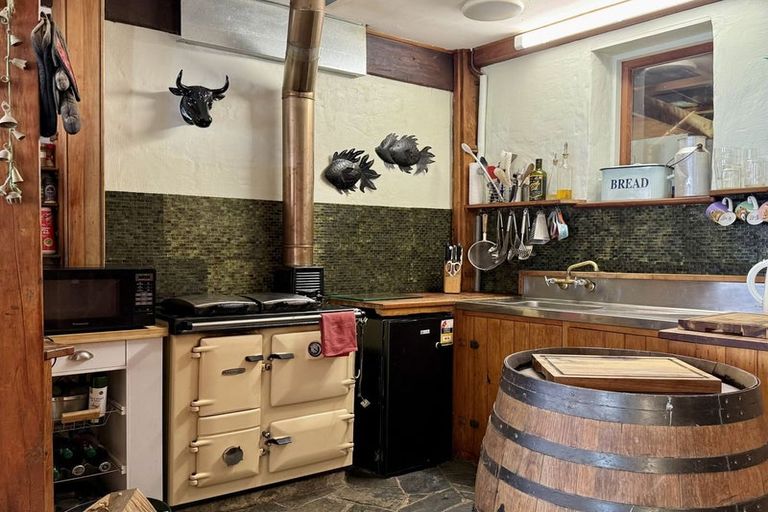 Photo of property in 20 Mckenzie Road, Livingstone, Oamaru, 9491