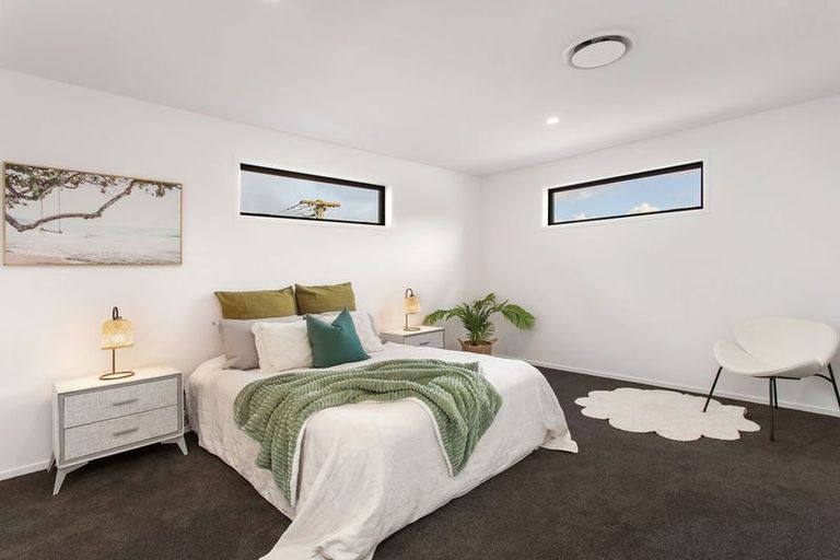 Photo of property in 19 Hutcheson Street, Sydenham, Christchurch, 8023