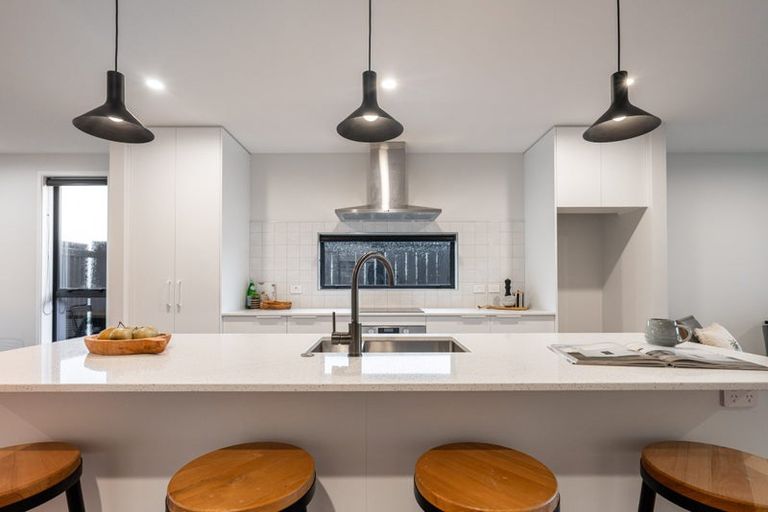 Photo of property in 24 Halo Green, Peacocke, 3206