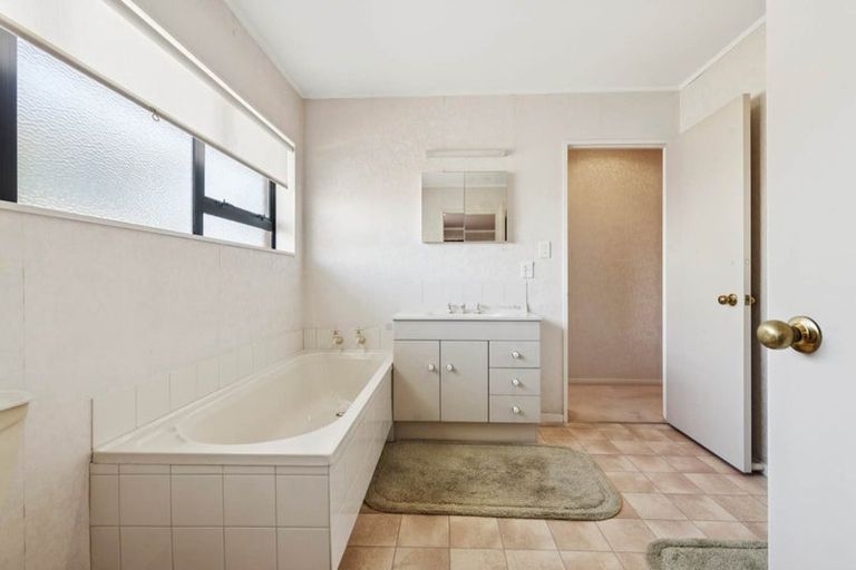 Photo of property in 26 Mattson Road, Pakuranga, Auckland, 2010