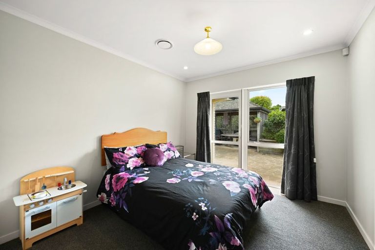 Photo of property in 56 Ayrshire Drive, Grandview Heights, Hamilton, 3200