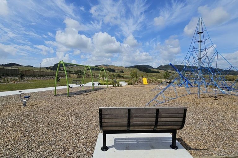Photo of property in 2 Turepo Way, Owhata, Rotorua, 3010