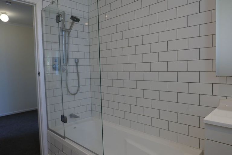 Photo of property in 70a Rimu Road, Raumati Beach, Paraparaumu, 5032