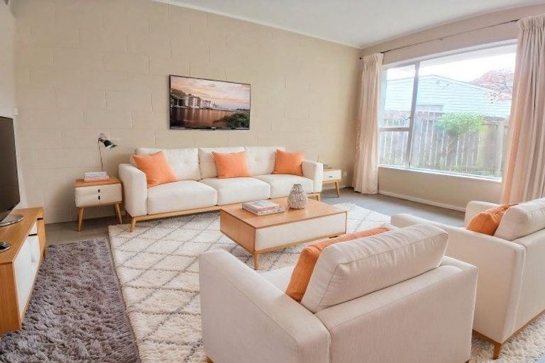 Photo of property in 100a Broderick Road, Johnsonville, Wellington, 6037