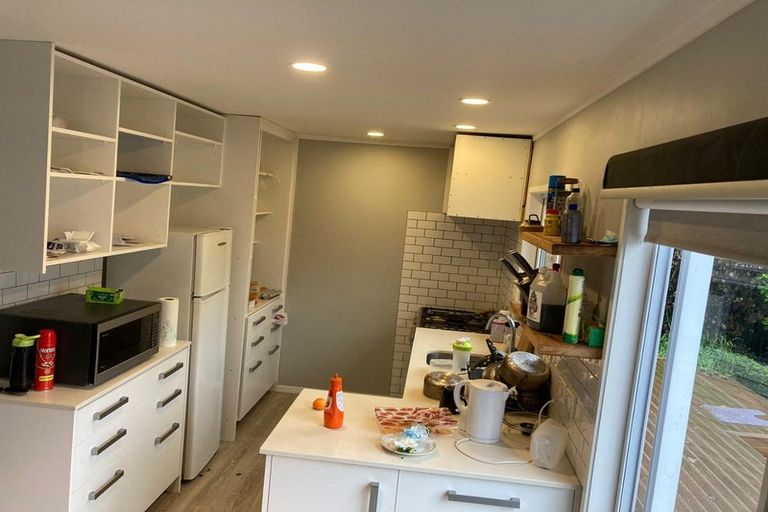 Photo of property in 1 Balmerino Avenue, Red Hill, Papakura, 2110